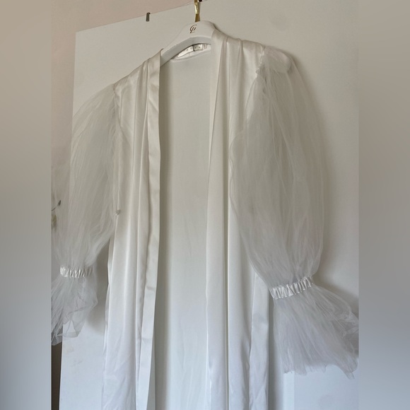 The Robe: Handmade Bridal Robe - Picture 5 of 11